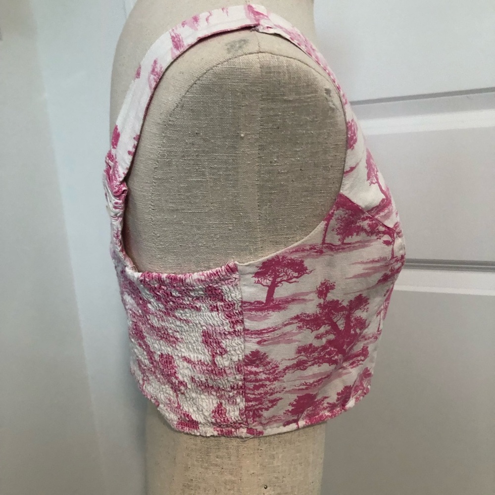 Toile Pink Patterned Crop Top - Picture 4 of 5
